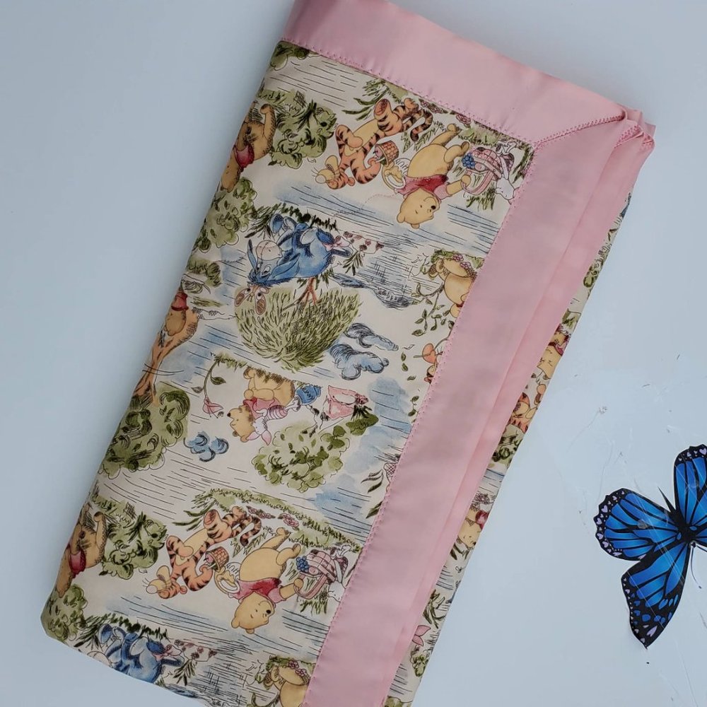 Winnie The Pooh & Friends Toile Cotton Baby Quilt